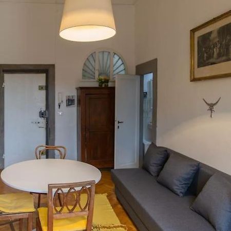 Elegant Apartment Outside Ztl & 10Min From Center Florence Buitenkant foto